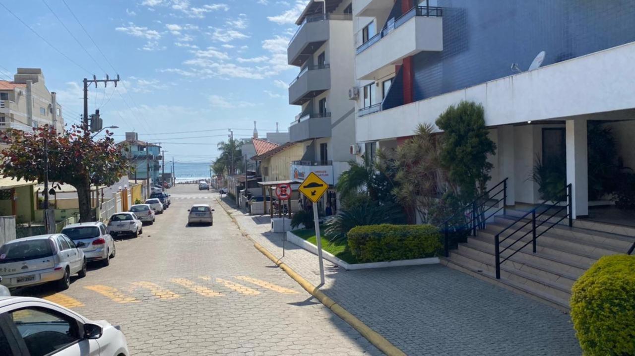 Bombas/ Bombinhas, A 50M Do Mar, Apartamento 2 Quartos, Com Churrasqueira Na Sacada, Ar E Wi-Fi מראה חיצוני תמונה