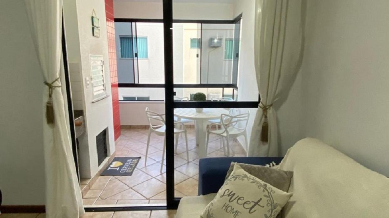 Bombas/ Bombinhas, A 50M Do Mar, Apartamento 2 Quartos, Com Churrasqueira Na Sacada, Ar E Wi-Fi מראה חיצוני תמונה